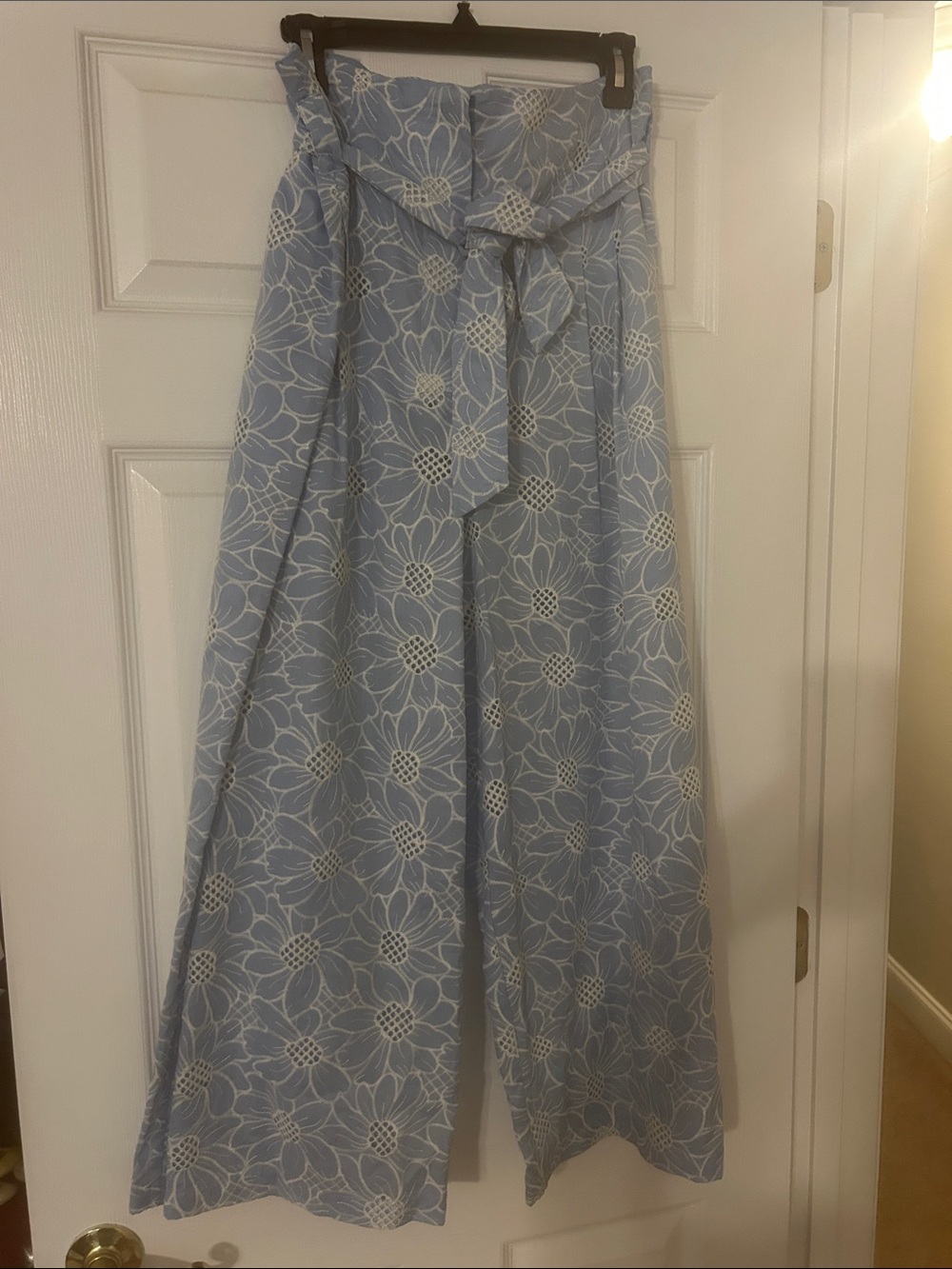 Light Blue Floral Tie-Waist wide leg pant